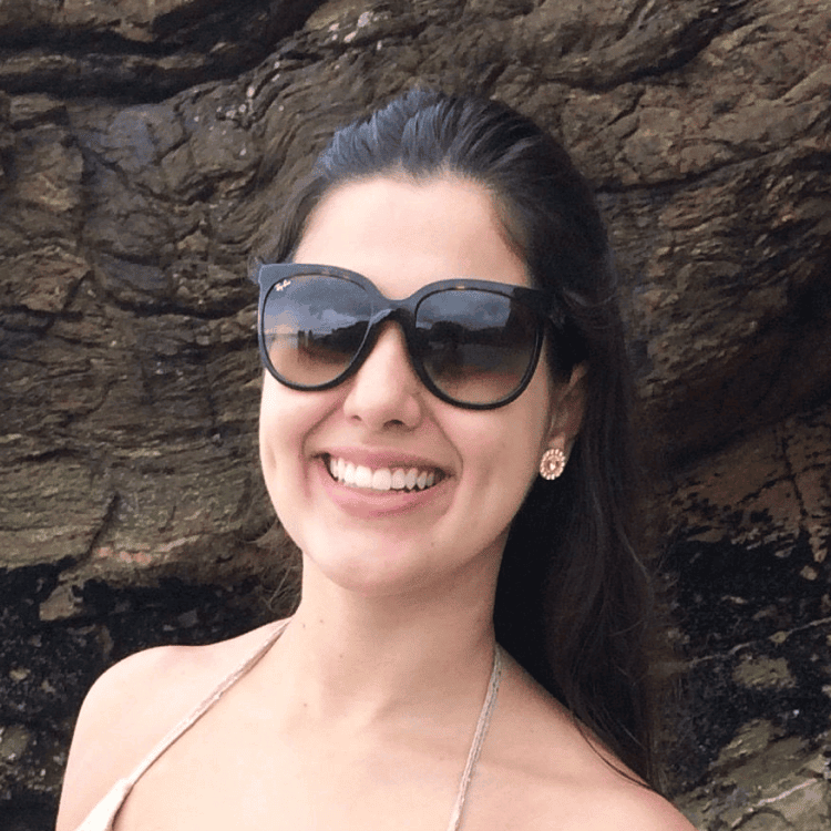 Client Avatar - Emily Mendes Bohn